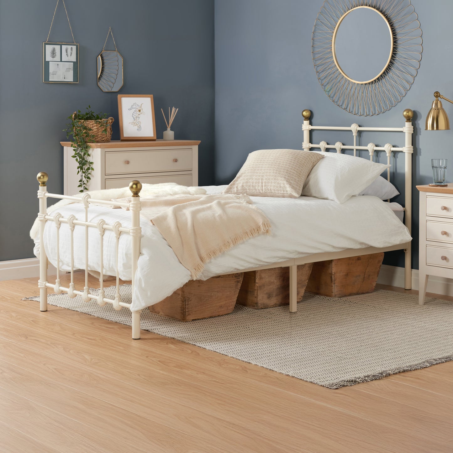 90Cm Atlas Bed Cream