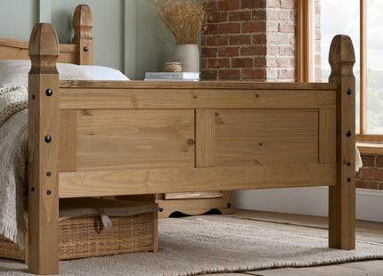 Corona High End Bed