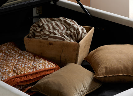 Lanis Ottoman Bed