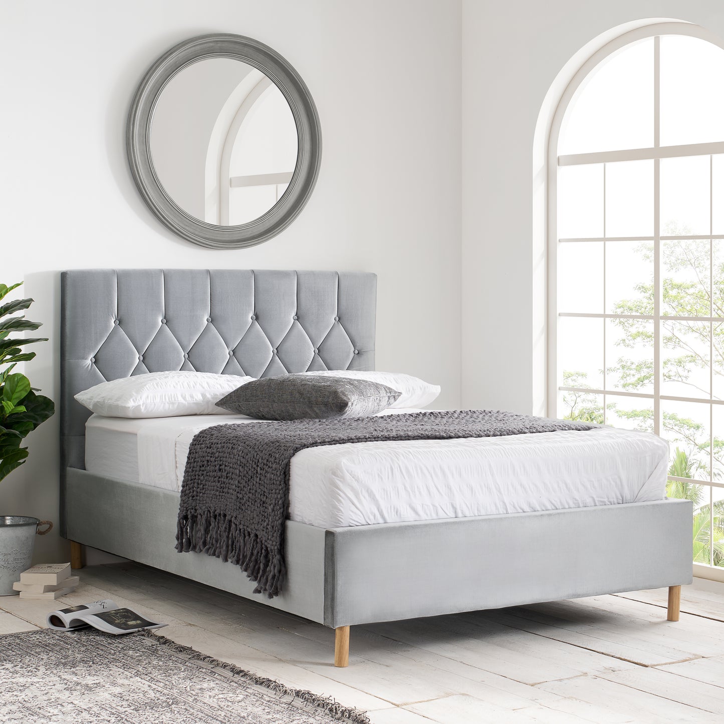 Loxley Ottoman Bed