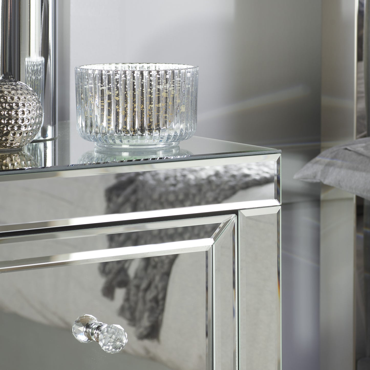 Valencia Bedside Drawer