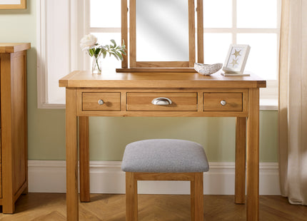 Woburn Stool