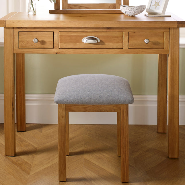 Woburn Stool