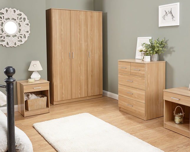 4 Piece Bedroom Set - Oak